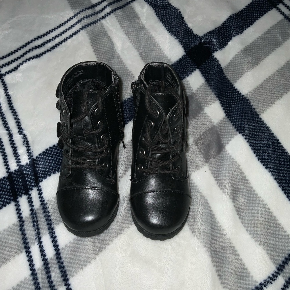 The Children's Place Black Kids Boots